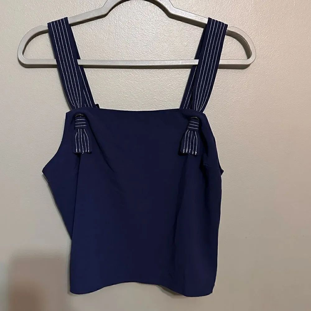 Guess navy top size medium